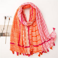 Load image into Gallery viewer, Dot Print Scarf