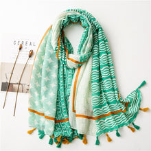 Load image into Gallery viewer, Dot Print Scarf