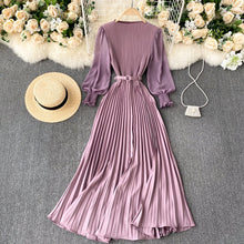 Load image into Gallery viewer, Vintage Puff Sleeve Maxi Dress