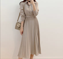 Load image into Gallery viewer, Blend Vintage Long Maxi Dress
